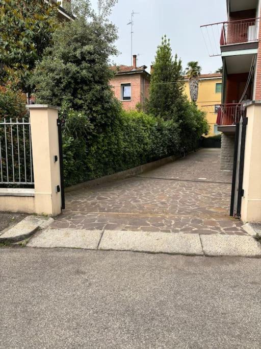 Oasis Of Tranquility Just Minutes From Downtown Apartment Bologna Bagian luar foto